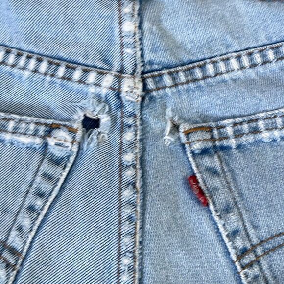 Vintage Levi’s 560 loose fit tapered leg y2k size 36/30 - Picture 13 of 13